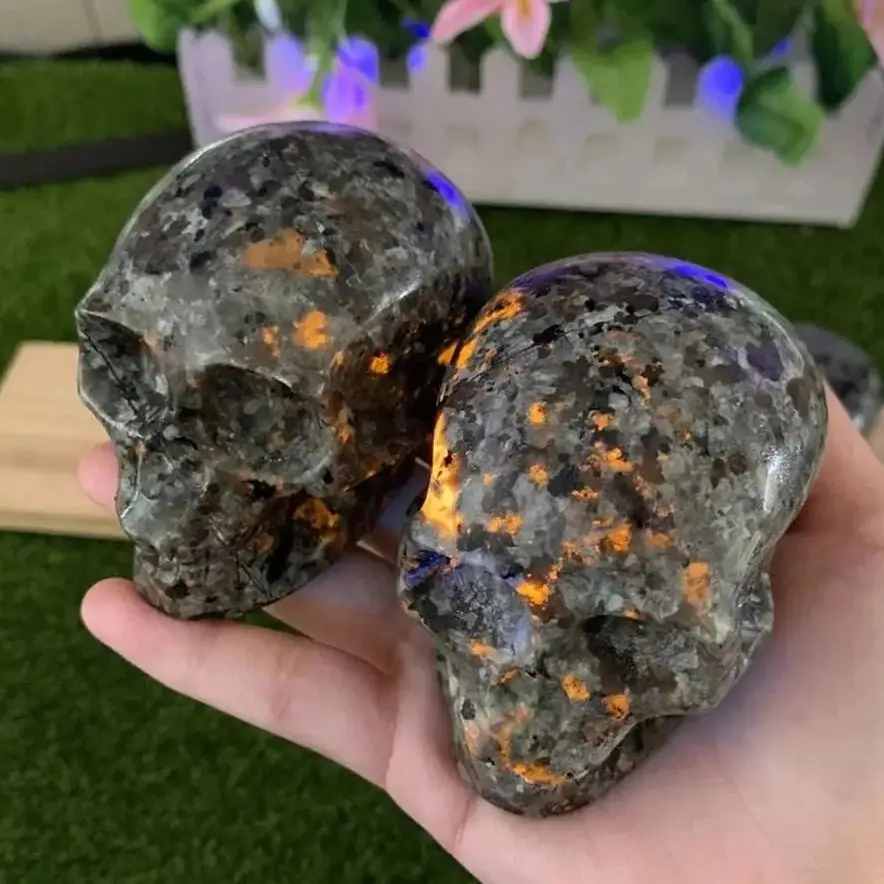Natural Crystal Skull Ubrit Carved Skull Statue For Halloween Decoration Gift Craft Flint Statue Powerful Sorcery