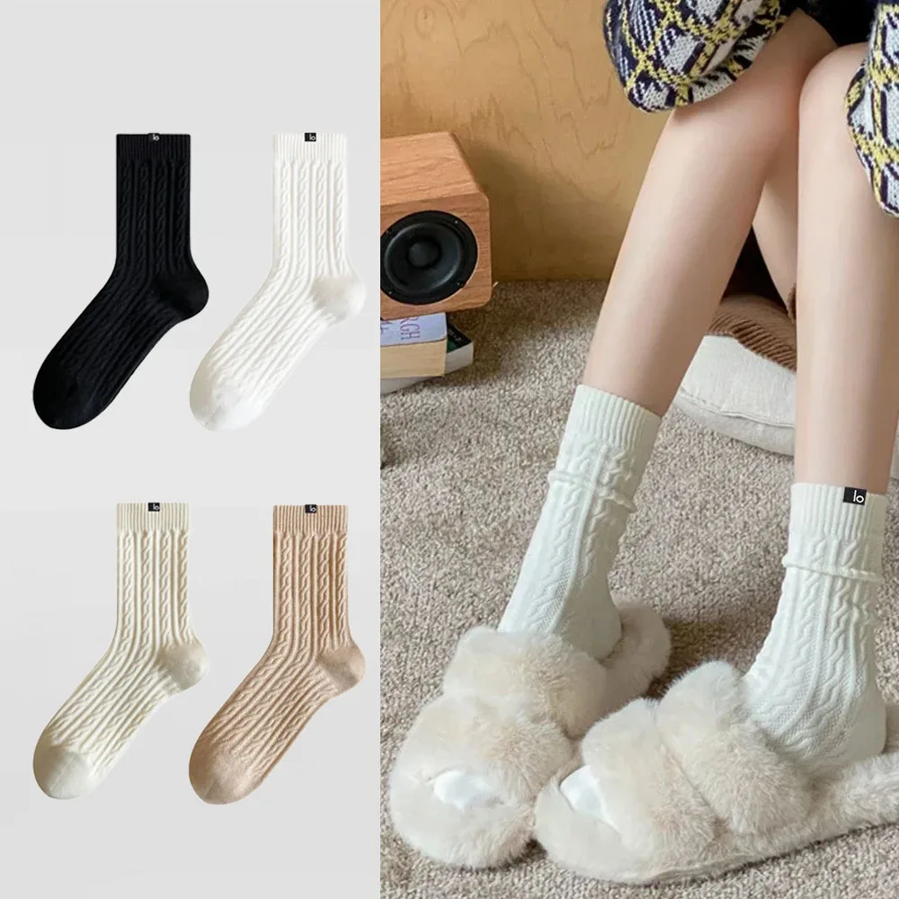 LO Yoga Womens Cute Crew Socks Casual Athletic Aesthetic Socks Neutral Sports Cotton Socks for Women Suitable for All Seasons